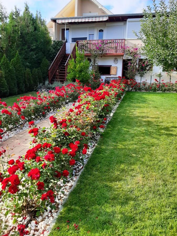 Bed and Breakfast Rozsakert Vendeghaz Szigliget Exteriér fotografie