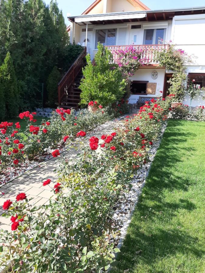 Bed and Breakfast Rozsakert Vendeghaz Szigliget Exteriér fotografie