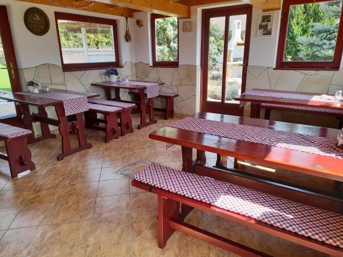 Bed and Breakfast Rozsakert Vendeghaz Szigliget Exteriér fotografie